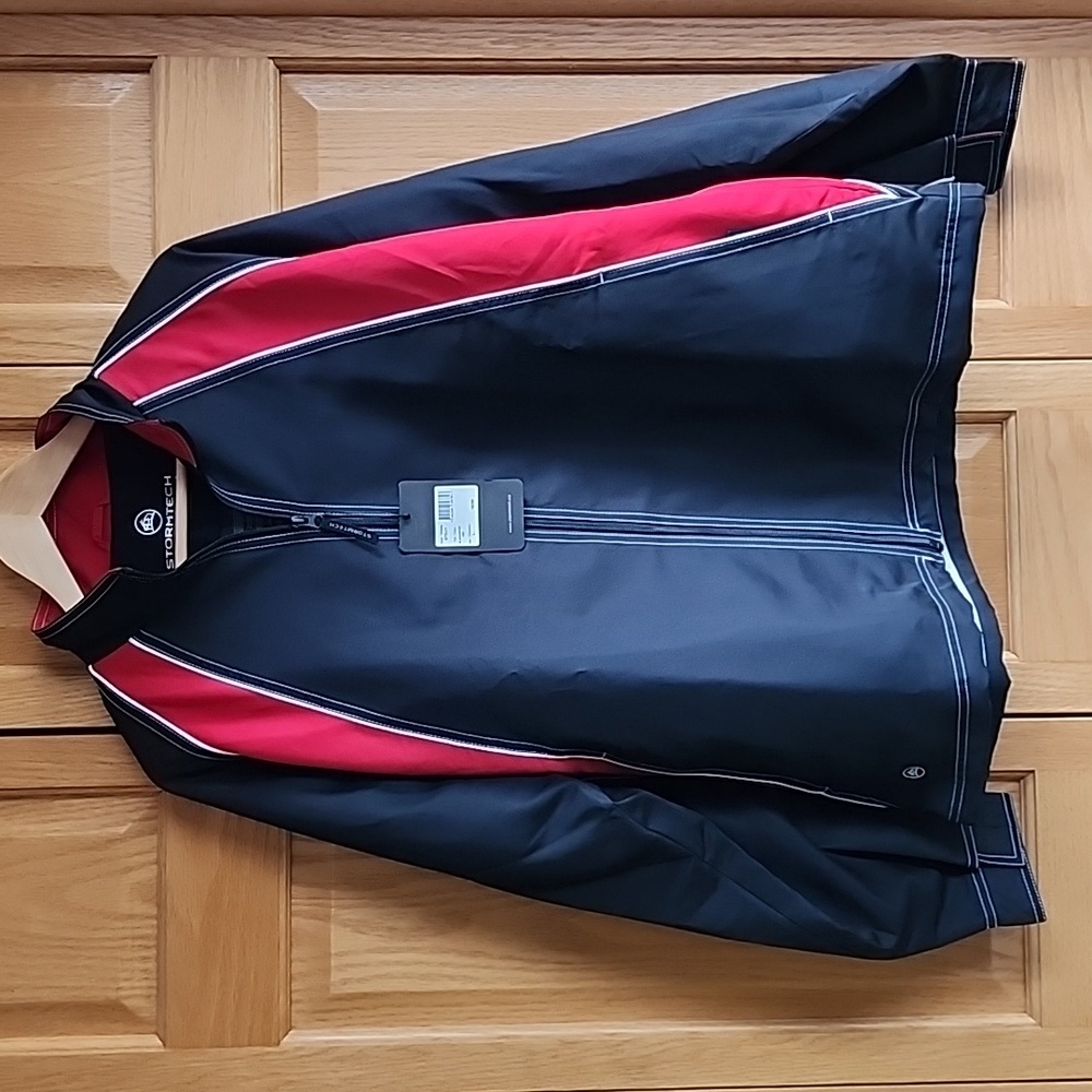 Stormtech athletic jacket size Large new with tag